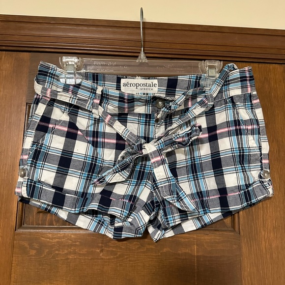 Aeropostale Pants - Aeropostale Stretch Plaid Shorts Size 7/8